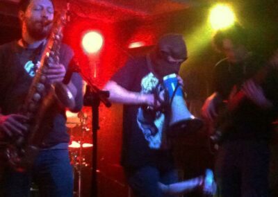Galateo Animale is an experimental band, deconstructed arts and music makers