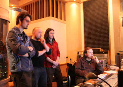 Galateo Animale is an experimental band, deconstructed arts and music makers